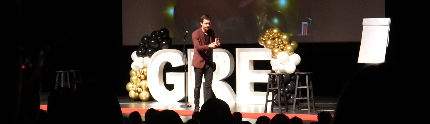 how much does it cost to hire a magician how much does it cost to hire a magician